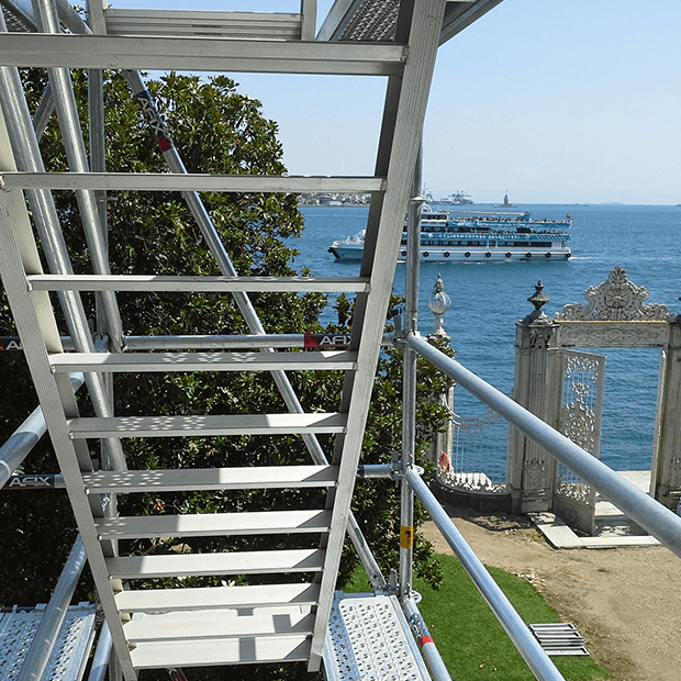 Afix fast X52 renovation scaffold with aluminium stairs for Dolmabahce royal palace - Turkey