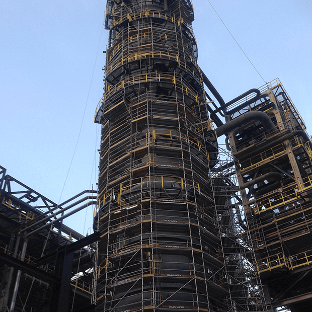 Afix fast X52 industry scaffold construction for refinery tower - Tupras Turkey