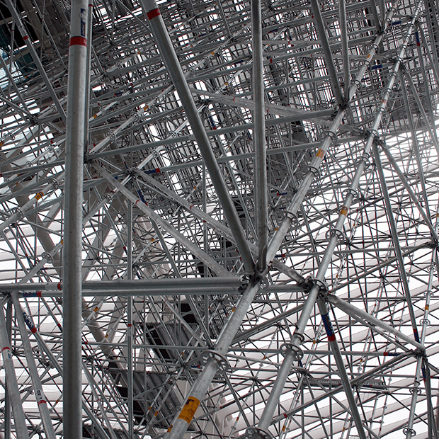Afixfast X52 space scaffold with ladder deck station Liege Guillemins