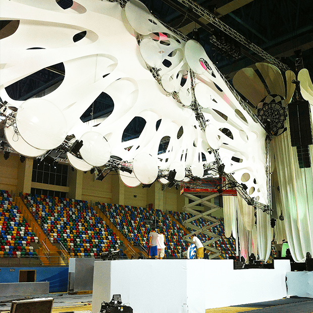 Afixfast X52 event scaffold for Sensetation Adsiz