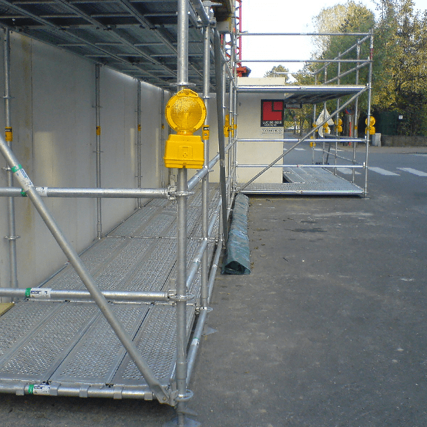 Afixfast X52 walkway for pedestrians