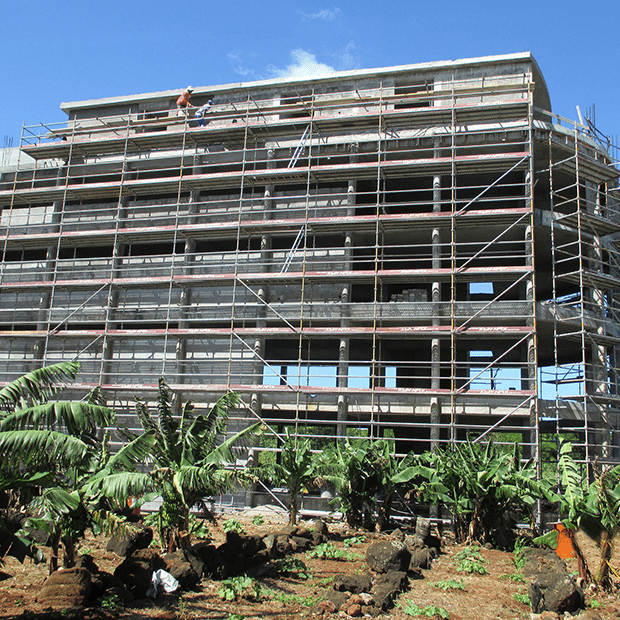 Afixfast X52 facade scaffold with ladder deck