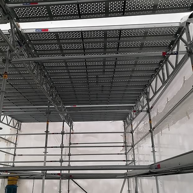 Afix fast X52 shrinkwrap scaffold for sandblasting work - Victor Buyck