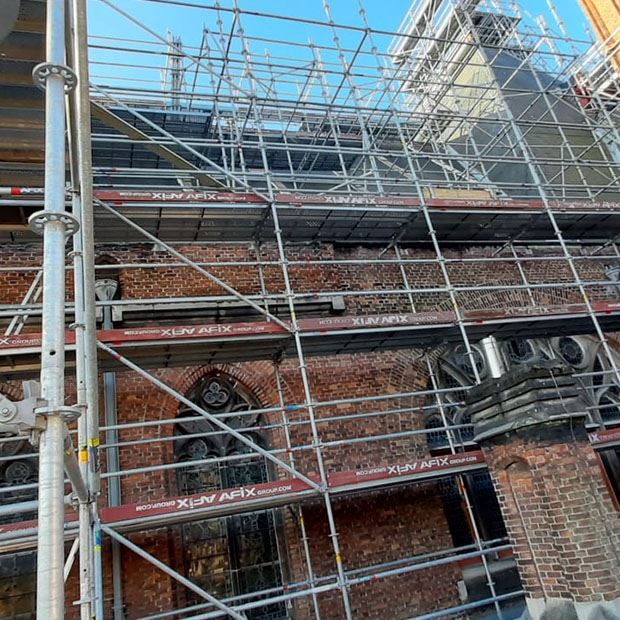 Afix fast X52 renovation scaffold provinciehof Bruges - Artes