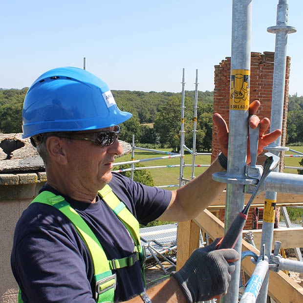 Afix fast X52 daksteiger voor renovatie château Planckaert - Lurcy