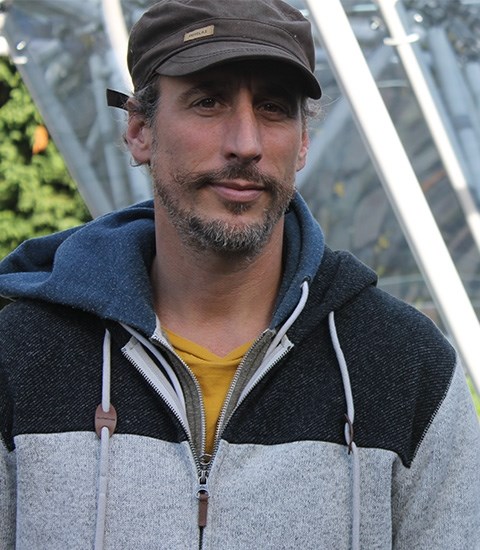 Afix fast X52 exposition with scaffolding - Jan Detavernier - Art Mountain Brussels