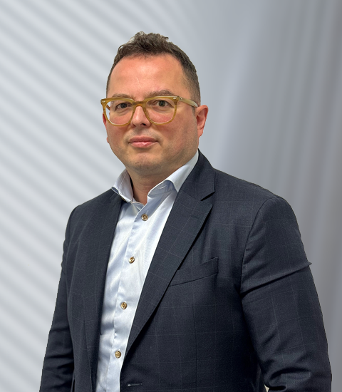 23 12 COO Cem Huryan